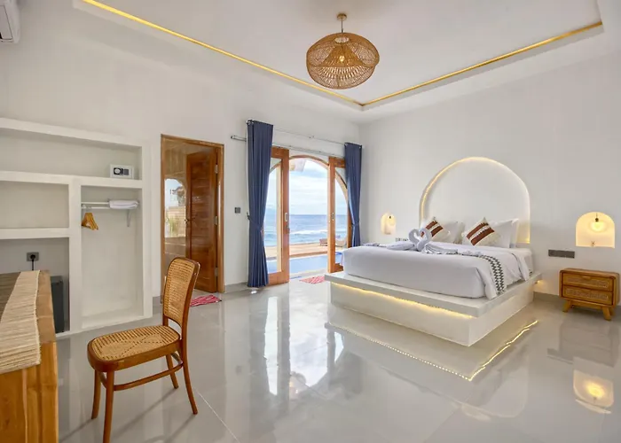 Villa Moontana Beachfront