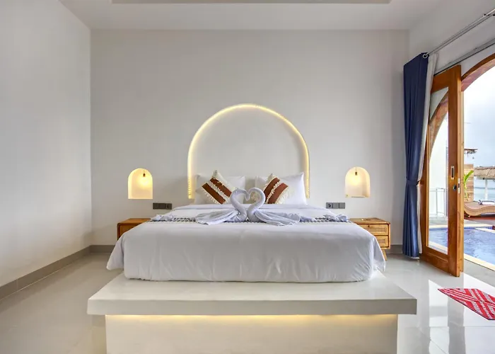 Moontana Beachfront Villa