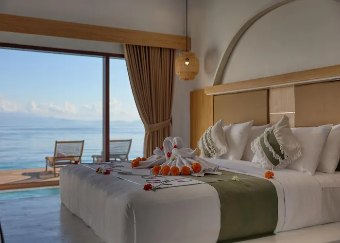 Moontana Beachfront * Batununggul