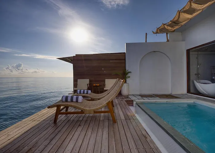 Villa Moontana Beachfront Batununggul
