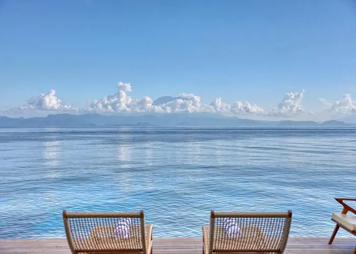 Moontana Beachfront *